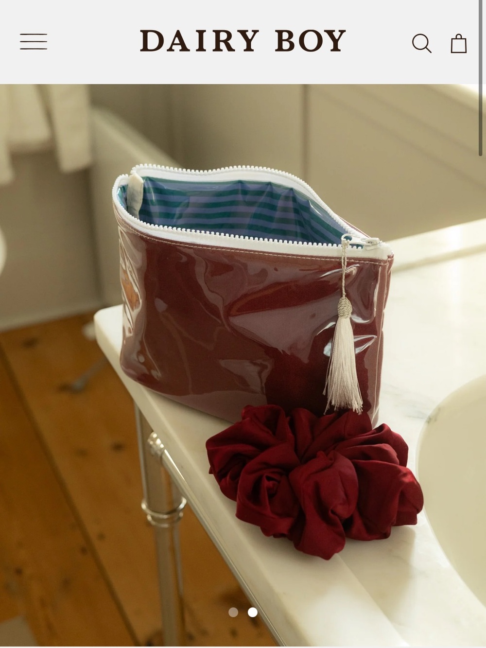Dairy boy large make up bag in Merlot